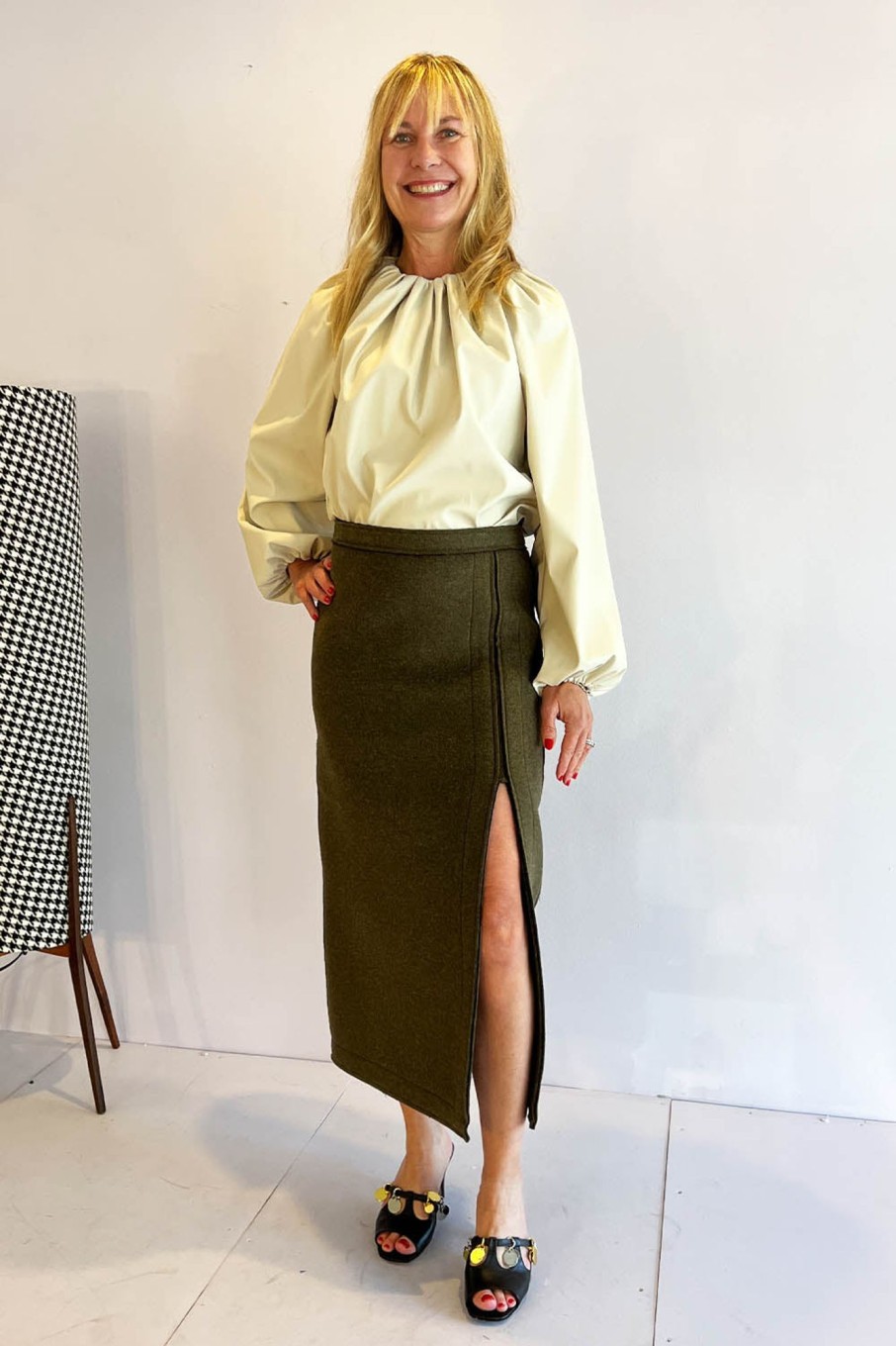 Women No. 21 Skirts | No. 21-Side Split Pencil Skirt: Khaki Green