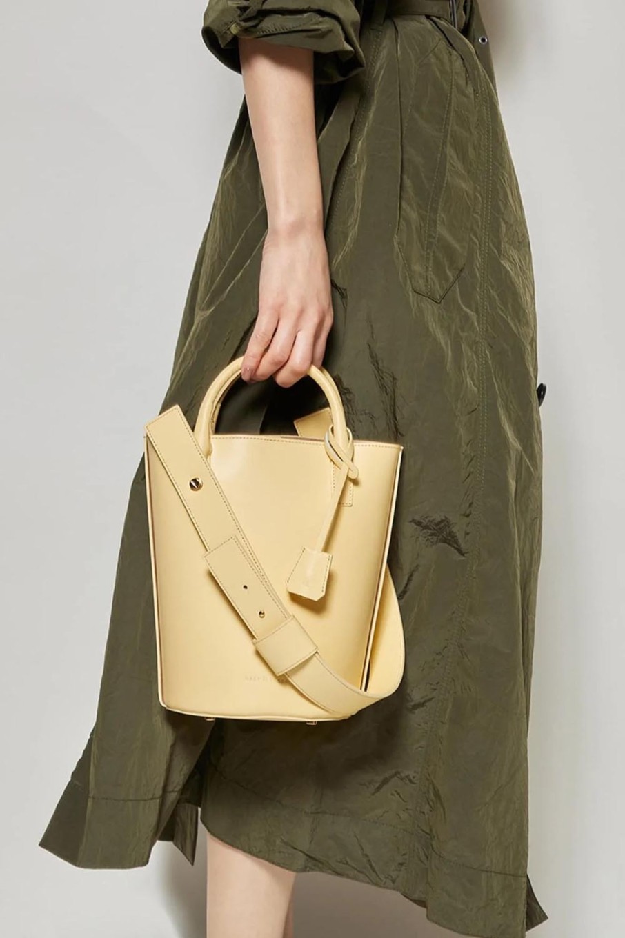 Women Mary Al Terna Bags | Mary Al Terna-Bow Bag: Wheat