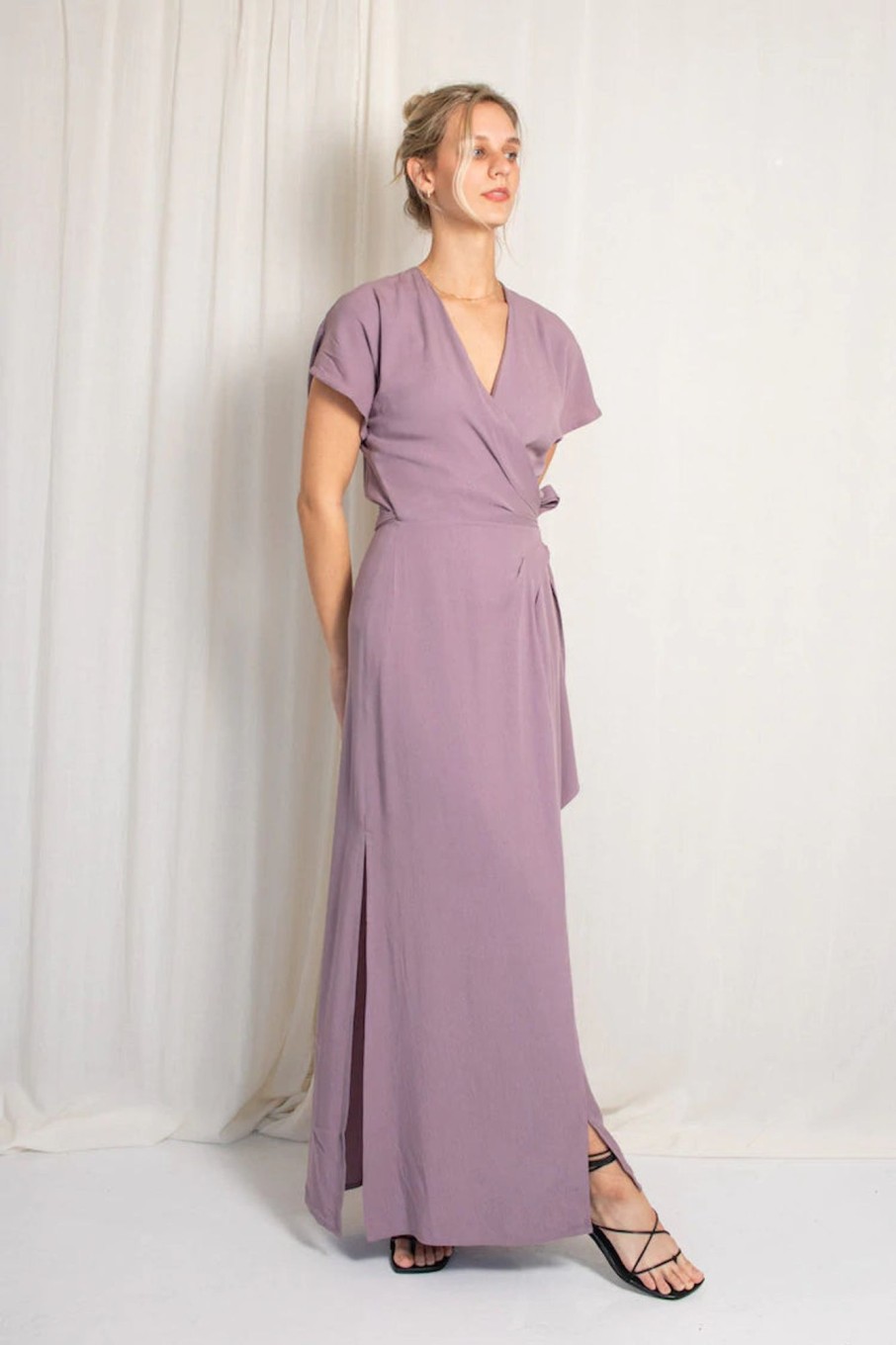 Women Natalie Busby Dresses | Natalie Busby-That'S A Wrap Maxi Dress: Lilac